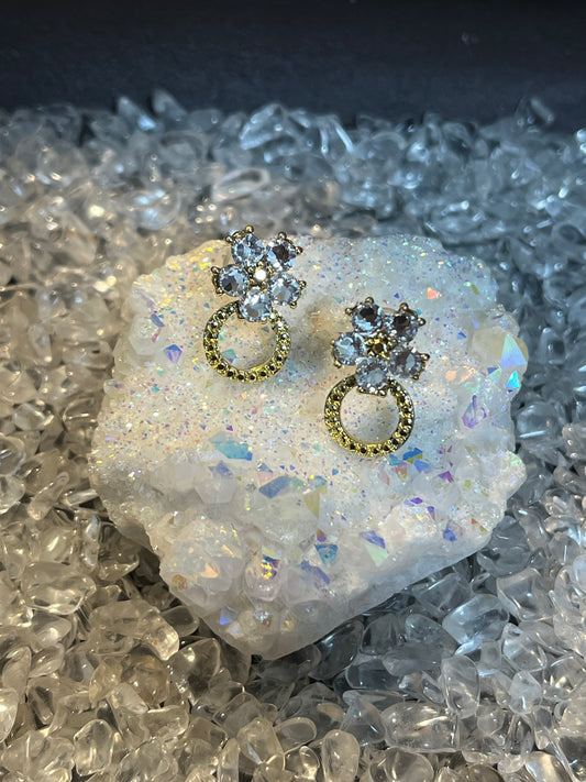 悪運を払うー浄化のクリスタルピアス | 海の祝福