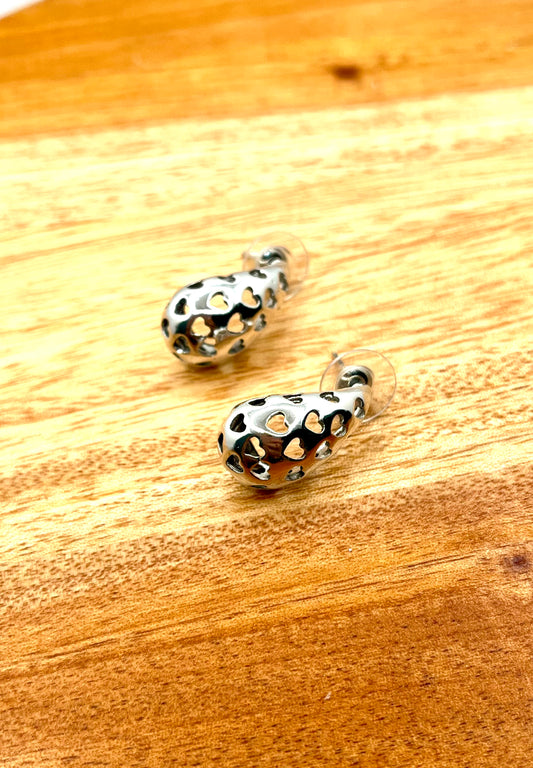 ハートドロップピアス（シルバー）