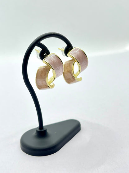 ツイストマーブルピアス［ピンク × オレンジベージュ × ゴールド］
